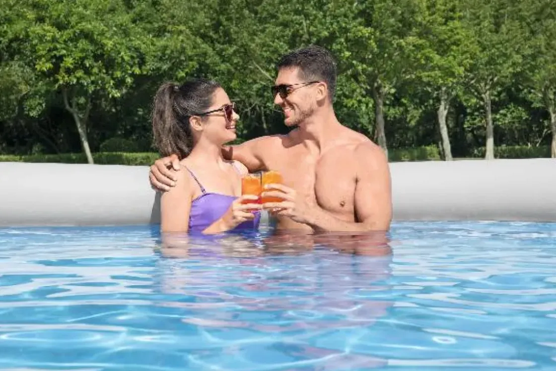 Bestway Opblaaszwembad Fast Set Rond Rotan Met Filterpomp O366X76Cm-Brico Hot