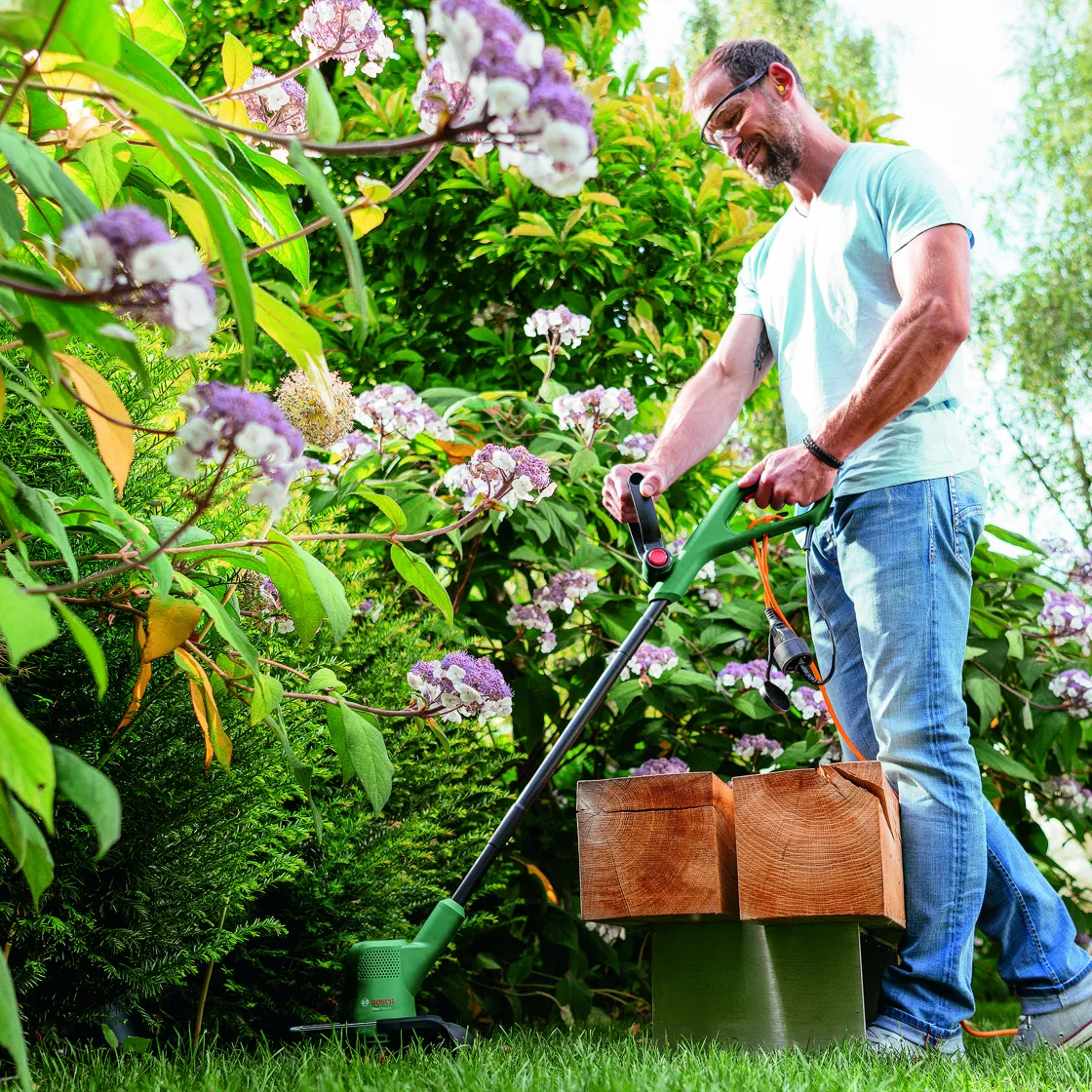 Brico Bosch Elektrische Grastrimmer Easygrasscut 23 280W New