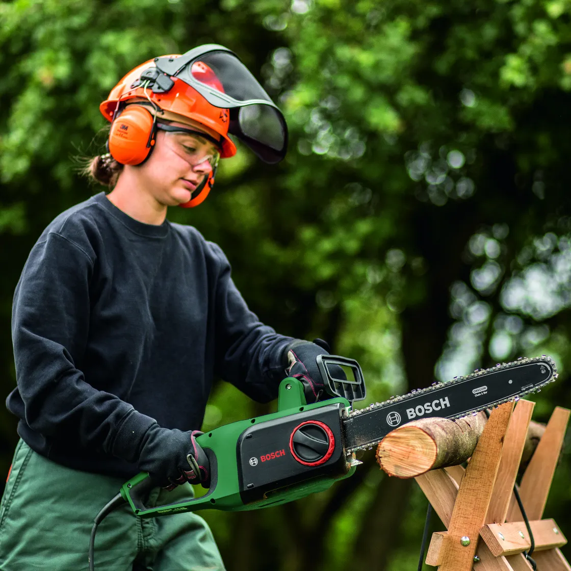 Brico Bosch Kettingzaag Universalchain 40 1800W New