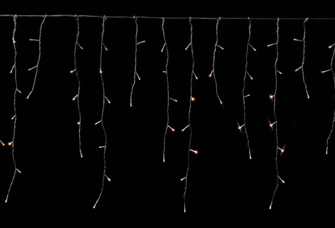 Brico Central Park Kerstverlichting Stalactieten Warm Wit 8 Twinkelstanden 180 Lampjes Clearance