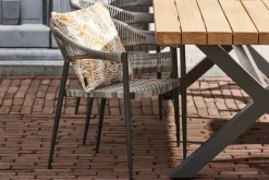 Central Park Tuinstoel Collioure Aluminiuim/Wicker 60X56,5X78Cm-Brico Sale