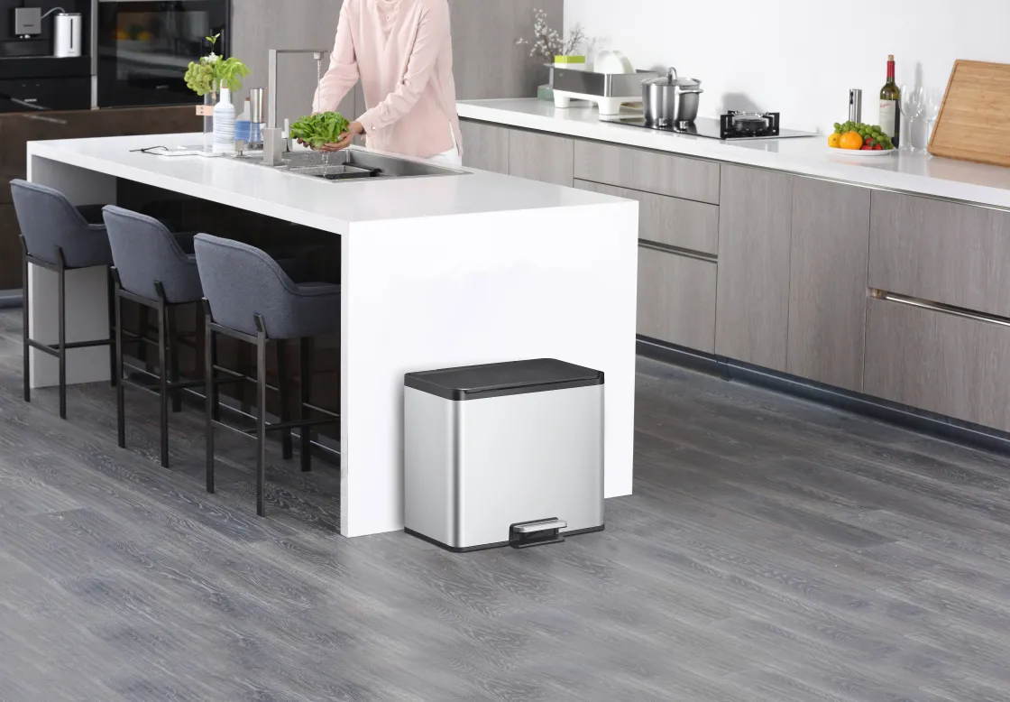 Brico Eko Pedaalemmer Essential Met 3 Binnenemmers Voor Het Scheiden Van Afval Geborsteld Rvs 3X9L Hot