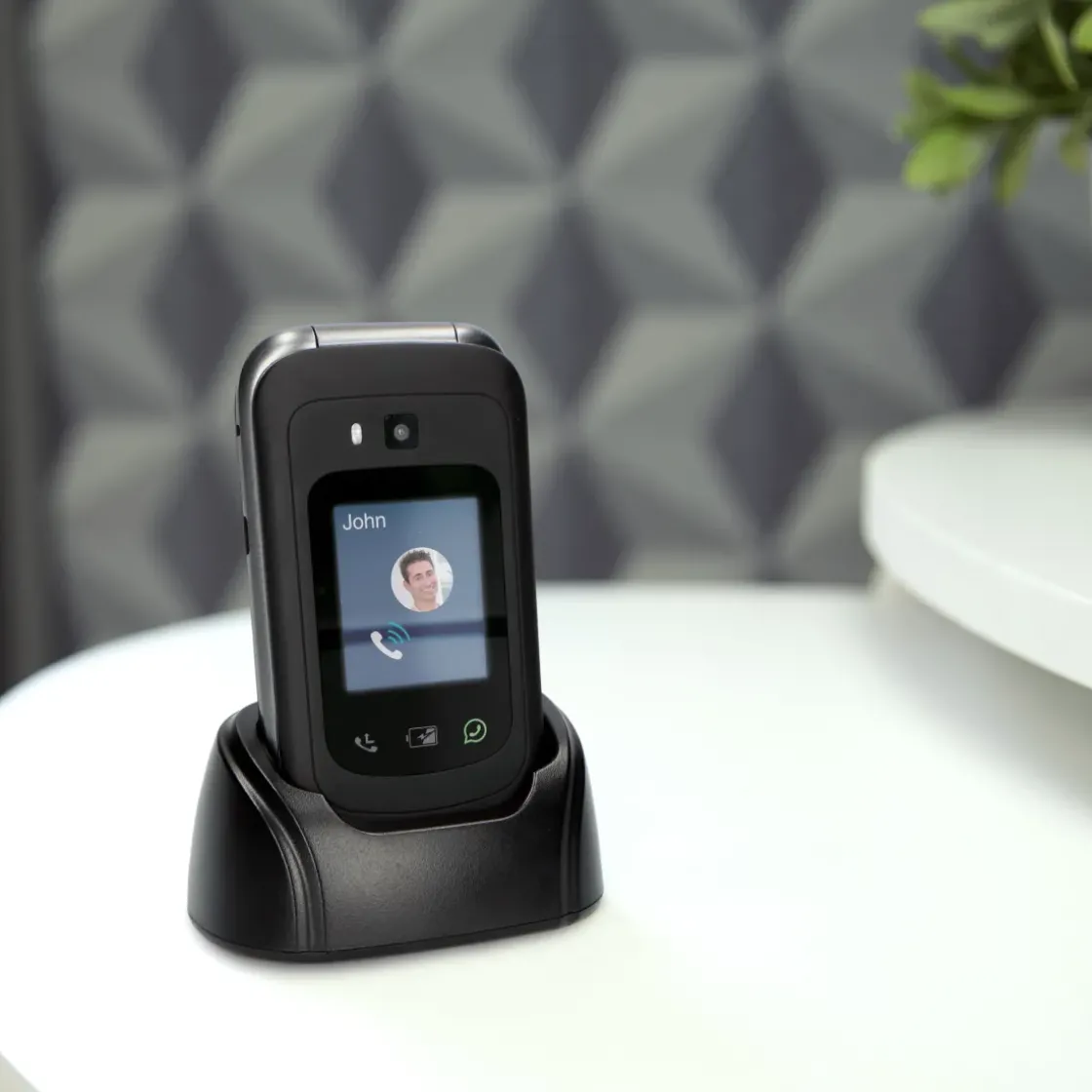 Fysic F25 - Eenvoudige Mobiele Klaptelefoon Voor Senioren Met Sos Noodknop, Zwart-Brico Discount