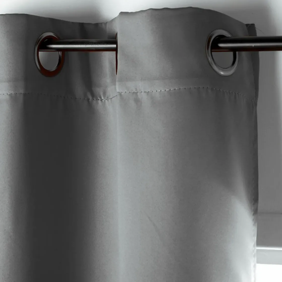 Gordijn Verduisterend Licht Grijs 140X180Cm-Brico Discount