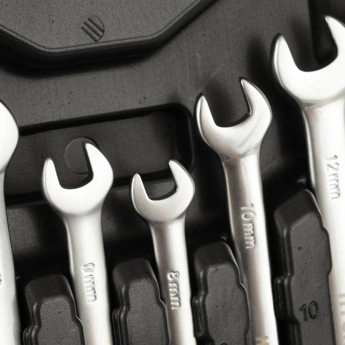 Brico Hyundai Gereedschapset 59656 61-Delig Discount