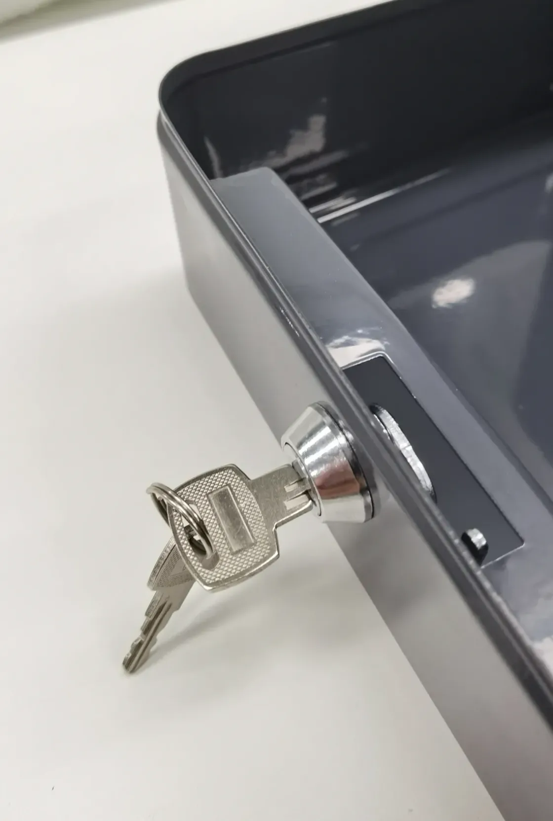 Sencys Geldkoffer 9X20X16Cm-Brico New